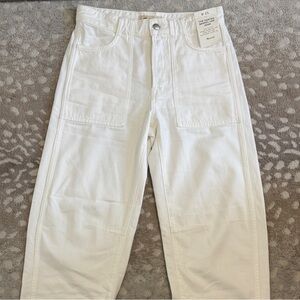 Madewell Darted Barrel-Leg Jeans